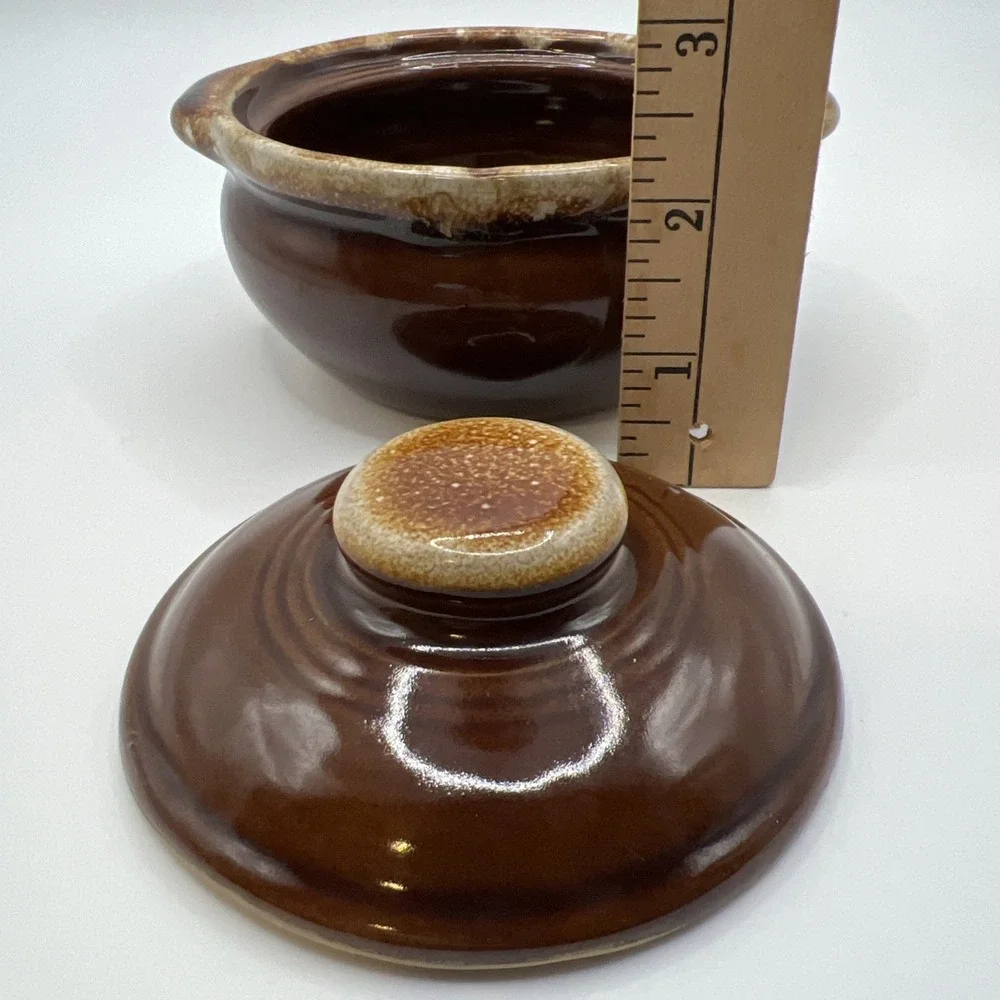 Monmouth Western Stoneware USA Brown Drip Glazed‎ Bean Pot Bowl with Lid